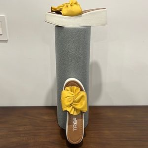 Yellow leather also available in red colour